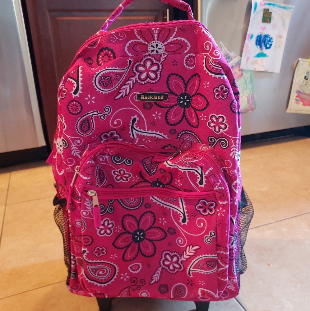 Rockland Backpack with wheels